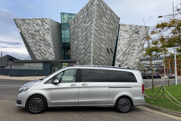 Luxury Belfast City Tour